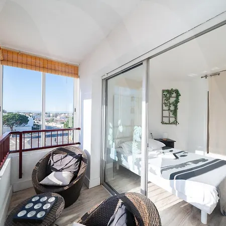 Apartment Proche By Welhomy *